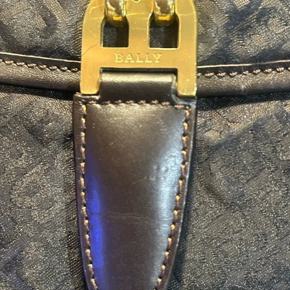 Bally EUC Tote with Gold Buckle - Picture 5 of 12